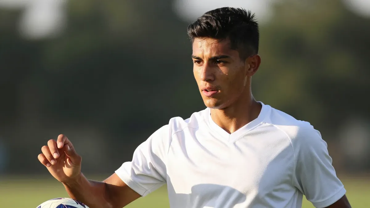 Derby County are lining up a move for Danish striker Henrik Meister from Pisa, according to a report from Derbyshire Live...
