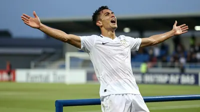 Derby County manager Nicky Hayen rejected suggestions that a late change by Burnley led to his side's stoppage-time...